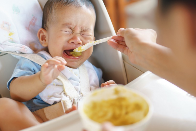 Il tuo bambino non mangia verdura? L'educazione alimentare passa anche dalle buone abitudini sin da piccoli