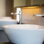 Rubinetti in acciaio, ottone e rubinetti cromati: ecco le differenze e quale consiglio su quale scegliere