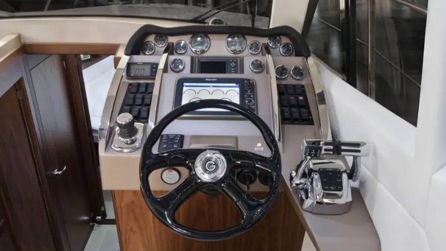 Come proteggere la consolle della vostra barca